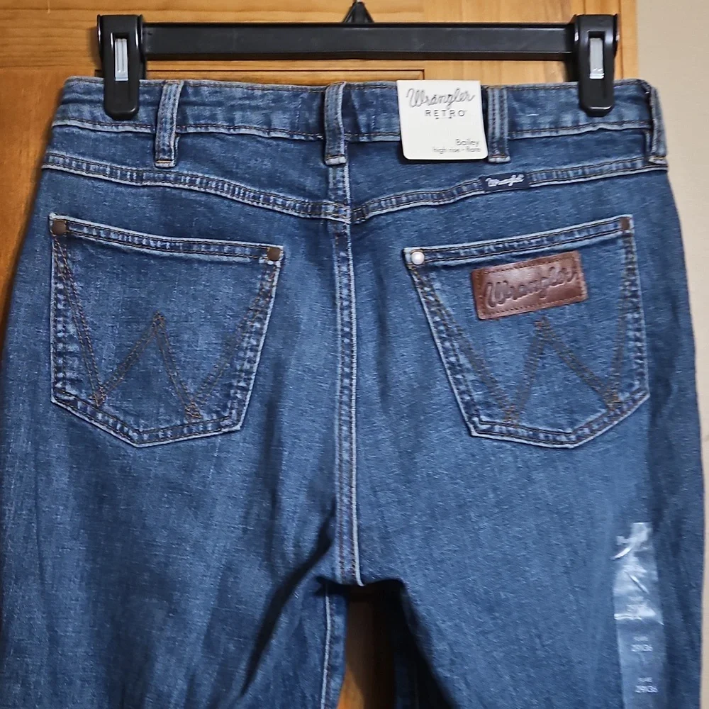 NWT Wrangler Retro Bailey High-Rise Flare Jeans - Picture 9 of 15